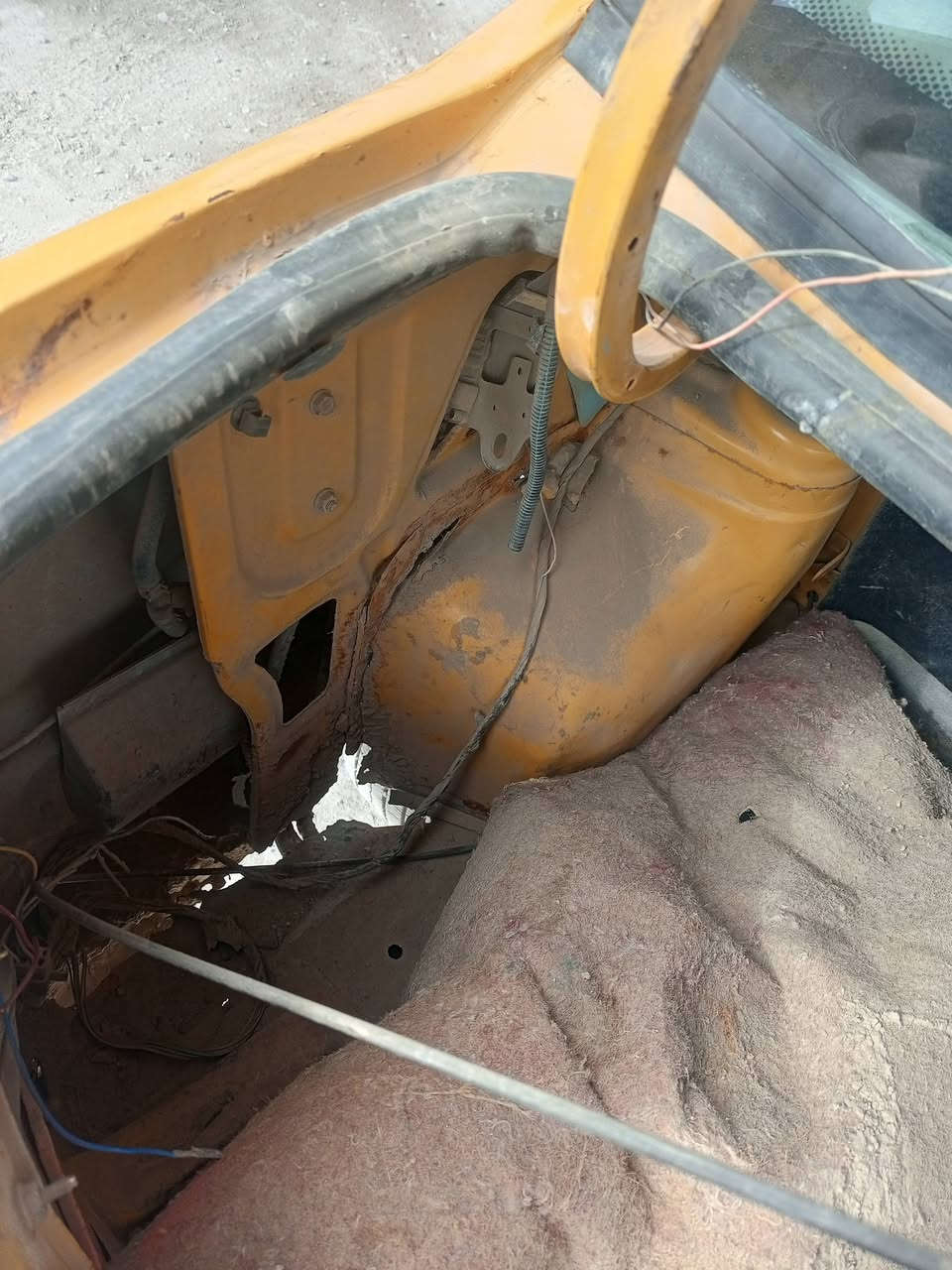 للبيع موديل 2014 الستفسار اكثرانتصل ***********
