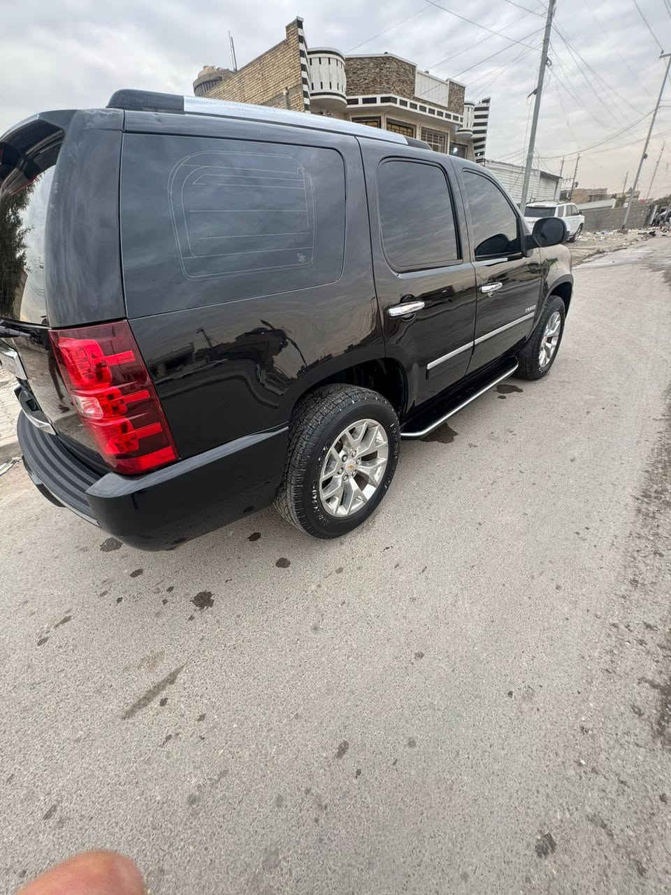 اسلام عليكم 
شوفرليت تاهو أدوات  نضافه فول 
كص قماره
دخول جديد
الموديل: 2009 
المواصفات 
LTZ  فول فول 
مقاعد جلد 
داخل عسلي 
ويل كب كروم 
20
دلعه كهربائيه 
———————————
أدوات أدوات ادوات
———————————
السعر 85 ويه مجال 
البيع فقط بدون مراوس 
اي استفسار لتصال
***********
‏‪***********‬‏
مكان السياره بغدااد
