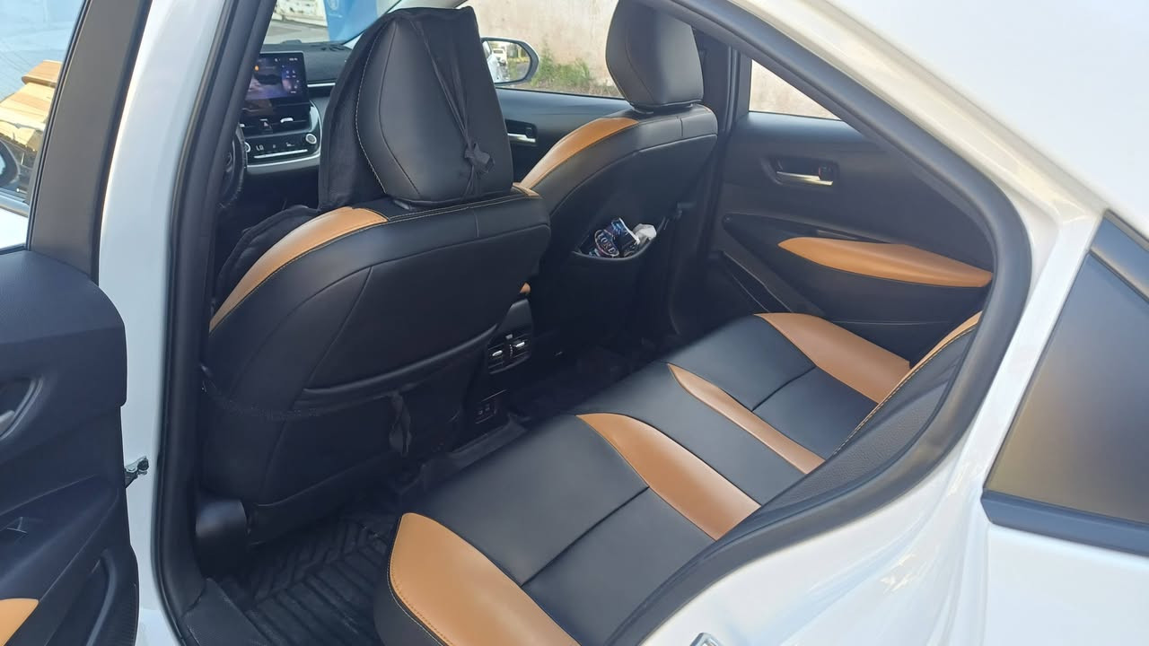 @كورلا هايبريد 2024 لون ابيض فقط للبيع و ليس مراوس
فول فووووول
ماشي 32الف 
فتحه 
اشاير مري 
داش كام 
كامره اصليه خلفي بك 
ويل كب 
رادار 
تخطيط مسار 
قياده ذاتيه
تحكمات ستيرن 
لايت حساس 
هاند بريك كهرباء 
اوتو هولد 
توقف ذاتي 
كشن كهرباء 
جلد لونين 
بيه بعض الملاحظات بسيطه جدا 
تنشاف بالعين احسن من الصور 
............
السعر 23 مليون 
مرقم بغداد بأسمي 
عنوان سياره بغداد حي الخضراء 
للتواصل ***********
