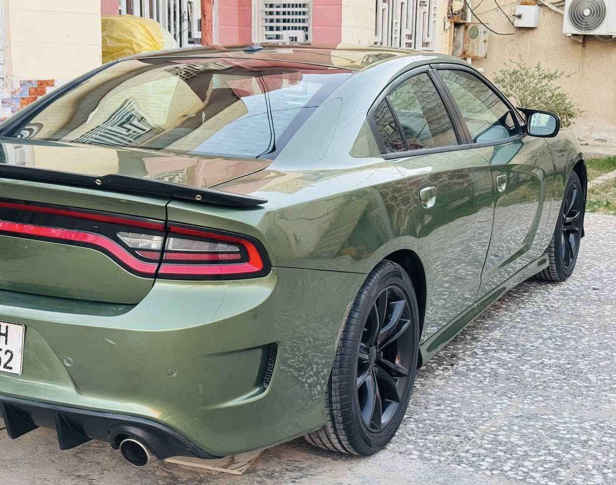 للبيع ***********السعر 173
جارجر موديل 18 اصل SXTرقم بغداد دولي ماشيه 160 محرك 3600حادثها جاملغ وبنيد وبيها رشات صبغ بل صفاح اثر شخوط ابيع حزام شواصي وقماره وتكم وحوض مكفولات السياره حلوه وجاهزة السعر 173 مكان السياره كربلاء المقدسة
