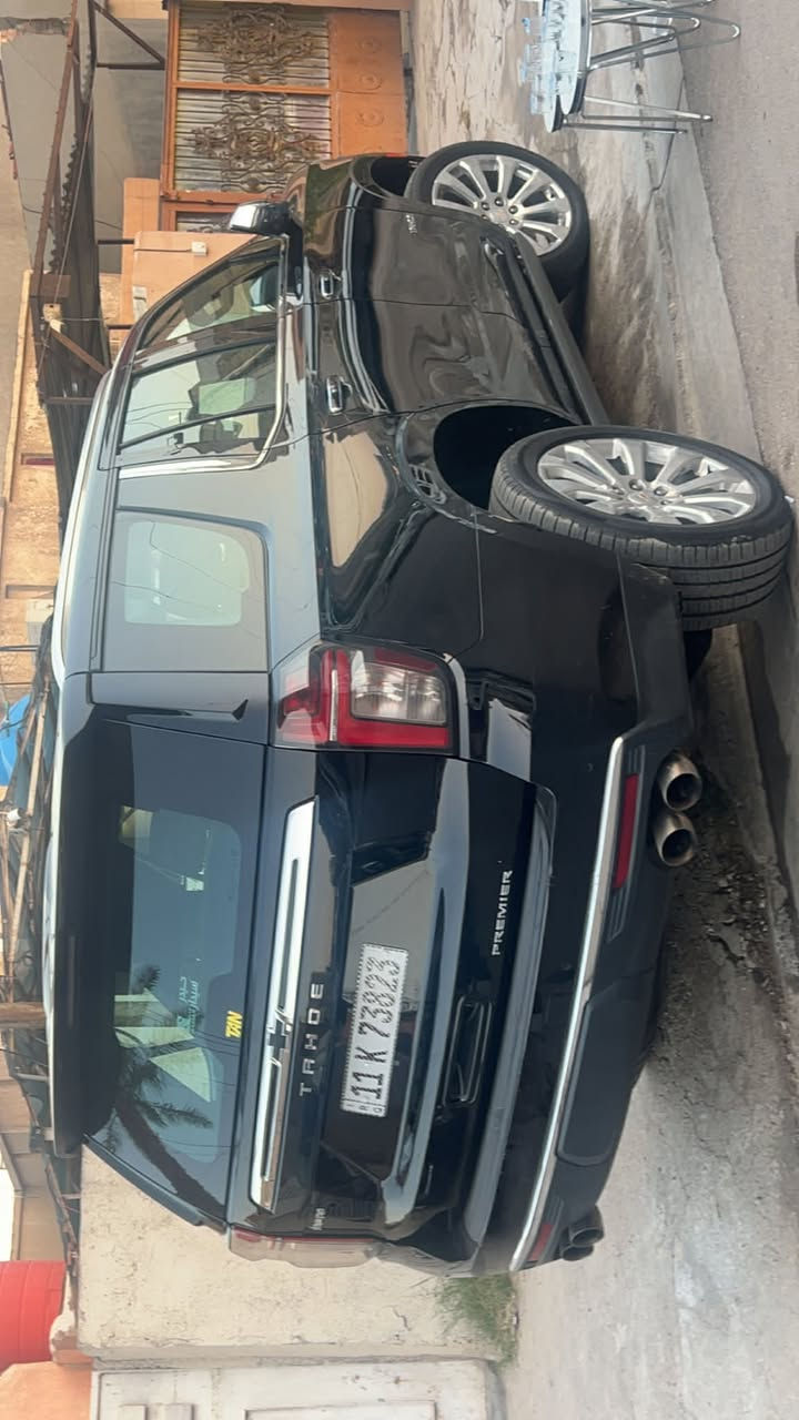 السلام عليكم
تاهو 2022 برايمر
بغداد 
ماشيه 56
وكاله
بيها صبغ باب خلفي فقط
المكان بغداد زيونه
للاستفسار ***********
