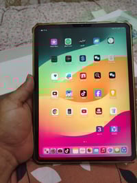 ايباد برو ام2 • ١٢٨ • حي القدس