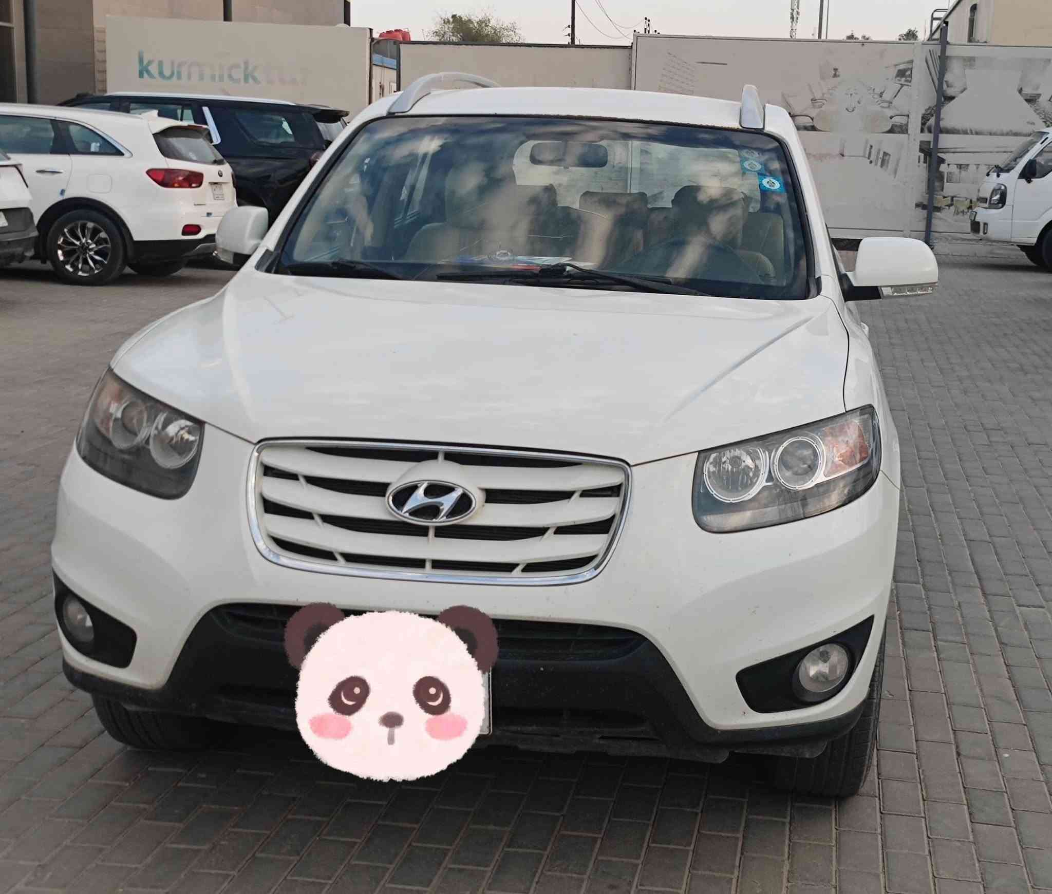 السلام عليكم شباب.. سيارة هونداي سنتافي بحالة ممتازة جداً وجاهزة للاستخدام، ومواصفاتها كالتالي:
السلام عليكم شباب.. سيارة هونداي سنتافي بحالة ممتازة جداً وجاهزة للاستخدام، ومواصفاتها كالتالي:
​✨ المواصفات الفنية الميكانيكية:
​الموديل: 2012
​المواصفات: خليجي
​المحرك: 6 سلندر
​النشاط: كير ومكينة على وضع الشركة (بشرط الفحص) 💎
​المسافة المقطوعة: ماشية 144 ألف كم فقط (على وضع الشركة)
​نظام الدفع: فور ويل (4WD)
​✨ المواصفات الداخلية والراحة:
​السعة: 7 راكب (سيارة عائلية بامتياز)
​التبريد: 3 قطع تبريد 
​الداخل: مخمل بيجي نظيف جداً
​التحكم: تحكمات ستيرن كاملة
​📍 المكان: ميسان
📞 للاستفسار والتواصل
 (واتس اب): ***********
