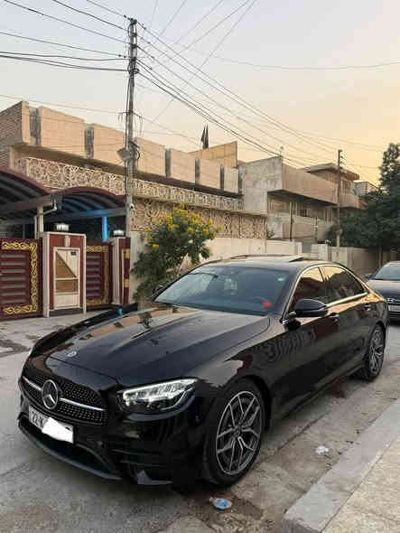 Mercedes Benz E Class2022 E 200     AMG
(وكالة المانية ضمان بصمات 2) 
رقم اربيل الجديد بأسمي هزة وفحص كلة جديد فول مواصفات السيارة ماشية 60 الف KM على ايدي السيارة وصيناتهة ودهنهة كلهة بل شركة  تخم تاير جديد 
 فتحة سقف انارة  داخلية متغير الالوان 
• رادار 
• رادار جانبي امامي وخلفي حساسات 360 درجة
• نقطة عمياء
• تحديد مسار
• تنبيه خطوط الشارع عند الانحراف
كشنات كهرباء
لايت زينون بلاد
بصمة تشغيل
انضمة قيادة سبورت وسبورت بلاس فول الفول السيارة والسيارة مكفولة من الضربة والصبغ والبارد حتة الدعاميات جديدة جداً 
السعر (415) بيهة مجال بسيط جداً
 رقمي ***********
مكاني بغداد الكرخ
