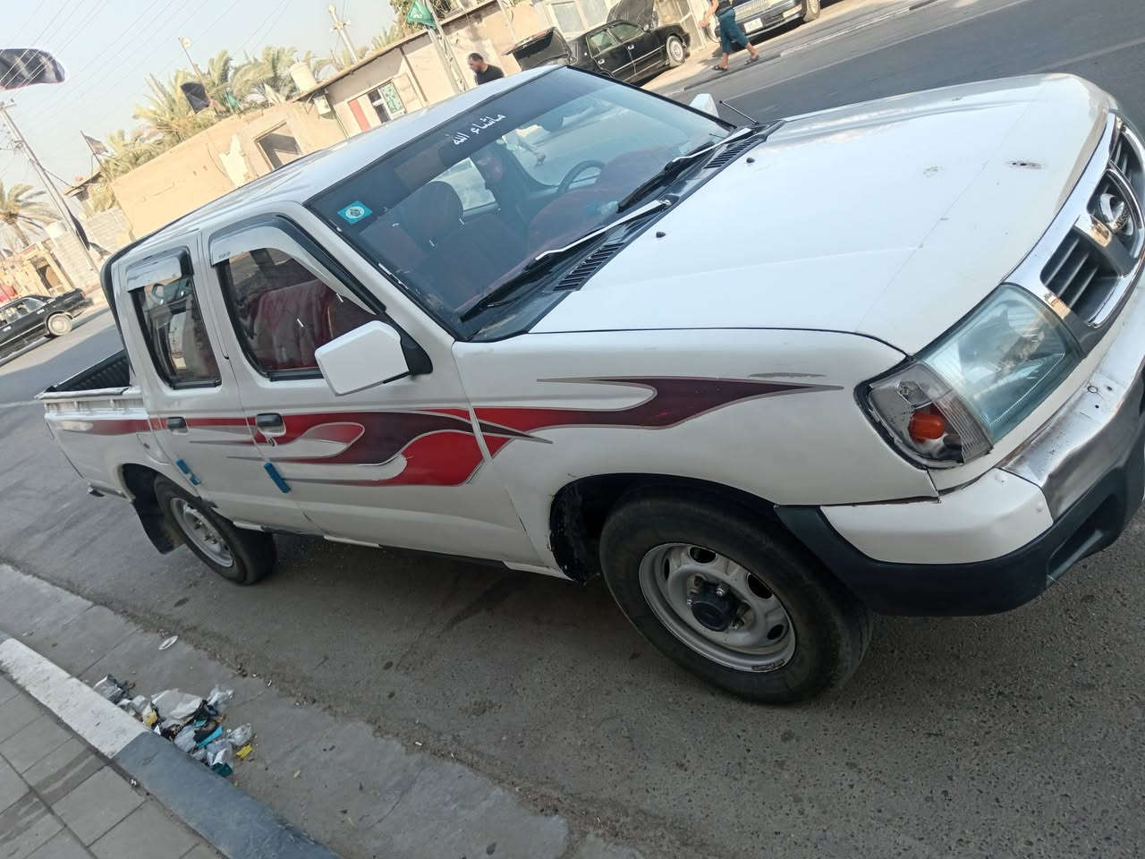 السلام عليكم بيكم نيسان موديل 2001 رقم ميسان انكليزي سنويه لل ٣٠ بسمي مكينه وكير كارتون تبريد ثلج حداديه جديده تخم تاير جديد حداديه جديده شاشه كهربائيات كله شغاله السياره جاهزه من كلشي السعر ٧٠ وبيه مجال مكان السياره البصره قضاء المدينه بني منصور للاستفسار ***********
