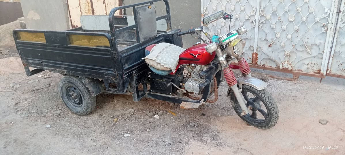 ستوته لبيع رقم اسود موديل 2011محرك 2023 كله شغال ستوته نضيفه العنوان حله ورديه خارج ***********رقم وليد
