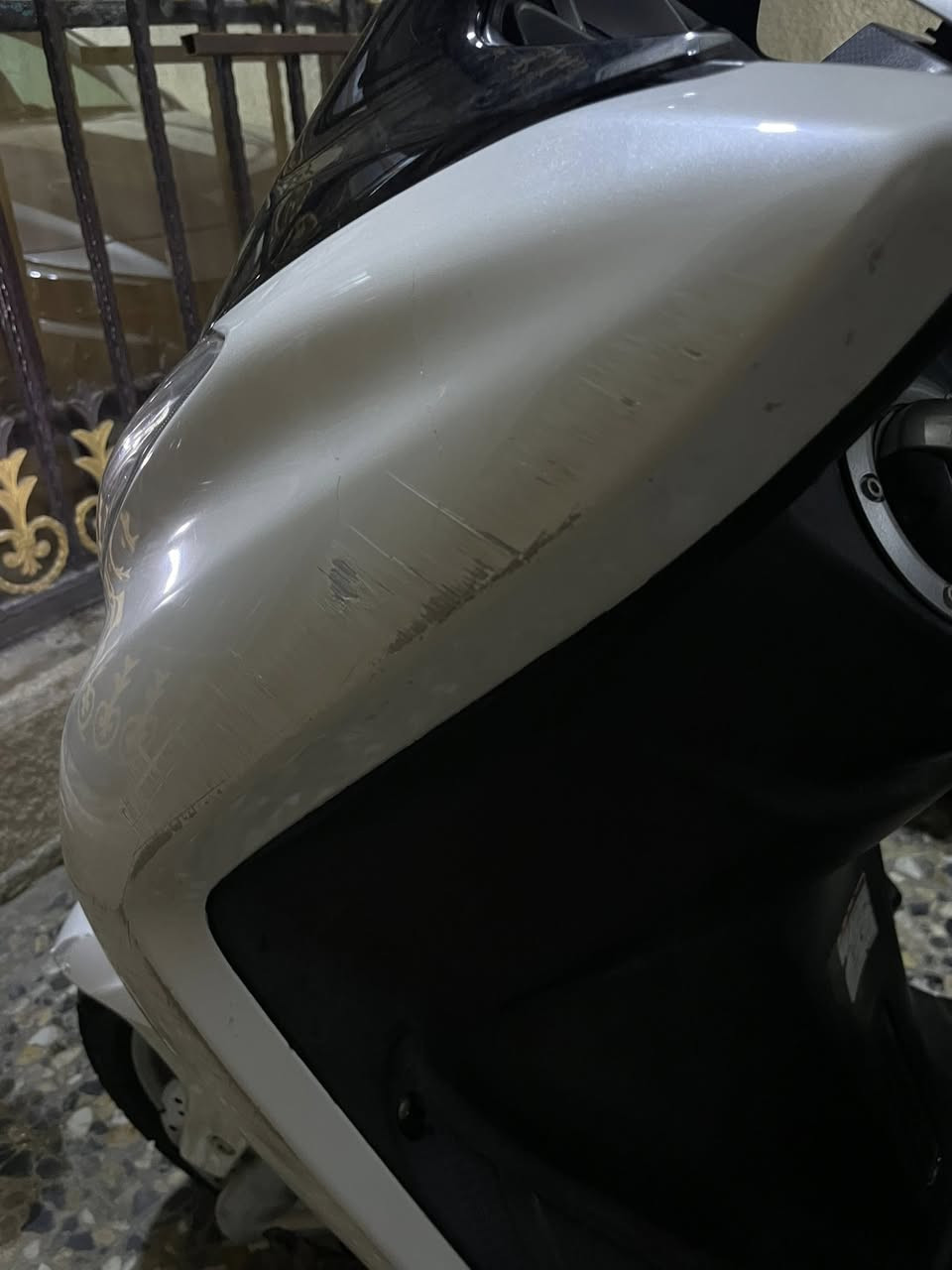 ماجستا اس للبيع ماشيه21الف كلشي ممبدل بيها تجي تفحص من باب لبيت سعر مليون و750


**إذا كنت صاحب هذا الإعلان وتريد حذفه لأي سبب، رجاءا أرسل رسالة إلى الدعم الفني**