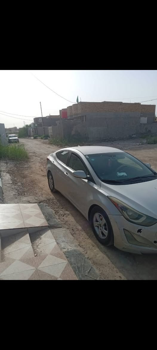 السلام عليكم
لنترا ١٤ شكل ١٦ امريكي
مكينه جديده 
كير جديد
تبريد منظومه جديده
منظومه ماء اليوم شديتهه جديد
ارضيه جلد
رقم انكليزي ذي قار 
بيهه اربع قطع بابين وجاملغ أمامي وبنيد كلهن قطع اصليه
تحويل مباشر
مكاني ذي قار قضاء النصر
سعرهه ٩٥

***********@

