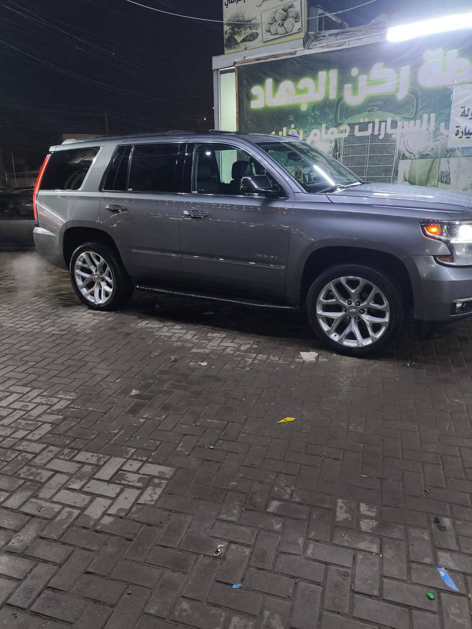 السلام عليكم تاهو للبيع موديل 2020 فول مواصفات واحد على واحد  سياره بدون حادث جاهزه سياره كير مكينه حداديه صدر جديد لاستفسار على رقم الهاتف***********
