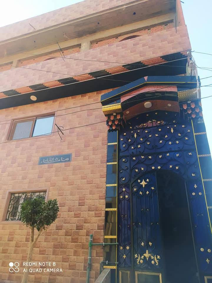 انا خلفه سيراميك مصري للتواصل *********** موجود في بغداد في الدوره
