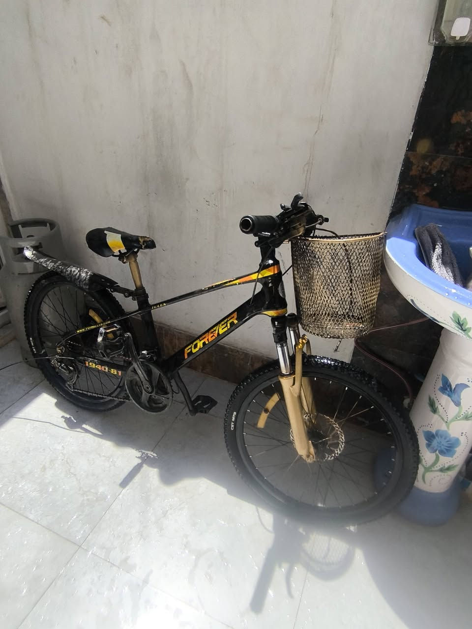 بايسكل للبيع نوعيته فوريفير الشراي يجي واتساب 775 937 2945


**إذا كنت صاحب هذا الإعلان وتريد حذفه لأي سبب، رجاءا أرسل رسالة إلى الدعم الفني**