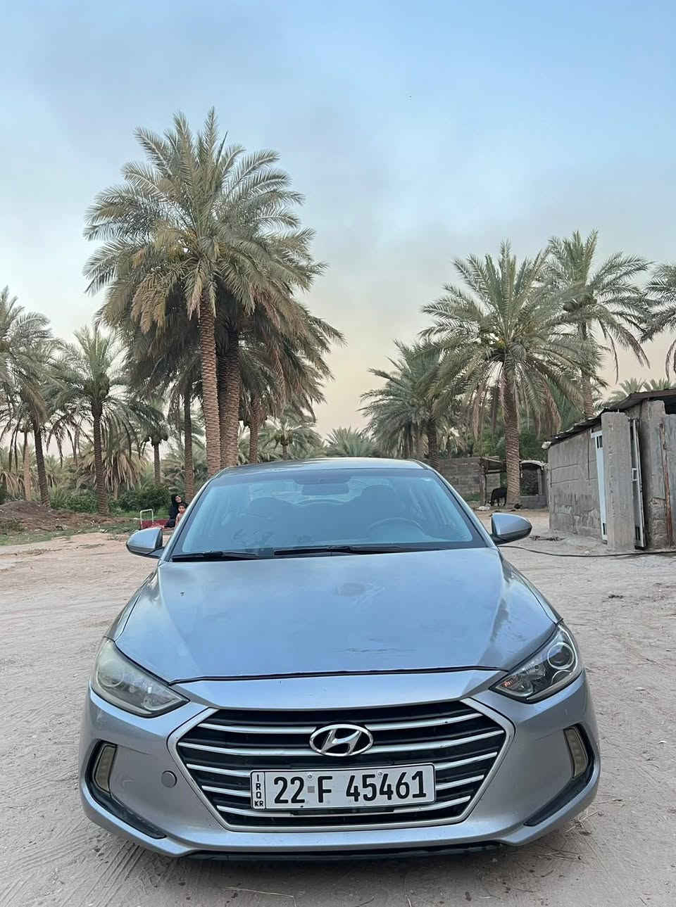 السلام عليكم 
النترا وارد امريكي 2017
رقم اربيل بسمي الرقم الجديد 
بيها 3 قطع 
گير مكينه كفاله 
السعر 110 وبيها مجال بسيط
مكان السيارة بابل المسيب
***********

