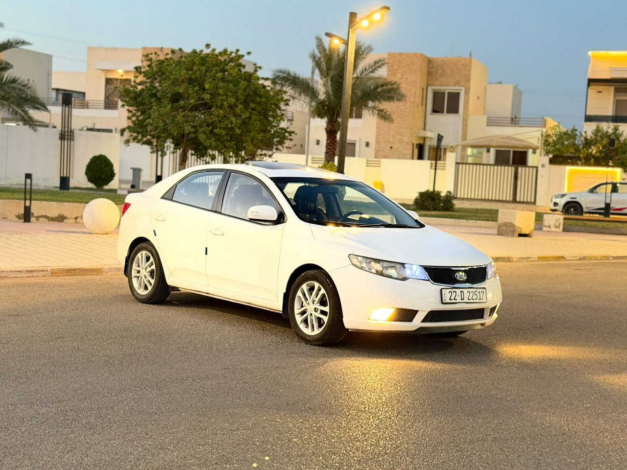 السلام عليكم
للبيع بسعر مناسب جداً 83 $ / اعتذر عن الاقساط والوعده/ كيا سيراتو 2009 محدث 2011 خليجي فول مواصفات/ رقم أربيل ( دولي) شرط التحويل والغرامات وكافة الرسميات/اللون أبيض ثلجي السياره حيل حلوه أحلى من الصور/ بيها فتحه بالسقف واشاير بالمري وداخل لونين وبعد بيها هواي مواصفات/ شرط محرك وگير وصدر وتخم تاير وتدفئة وتبريد وكهربائيات كله جديد/ السياره مكفوله من الصبغ/ ماعدا كارت بباب السكن الامامي ومكان بارد بسيط جداً وين يعجبك افحص/ العنوان تكريت القادسيه/ السعر 83 $ / للاستفسار *********** / ***********
