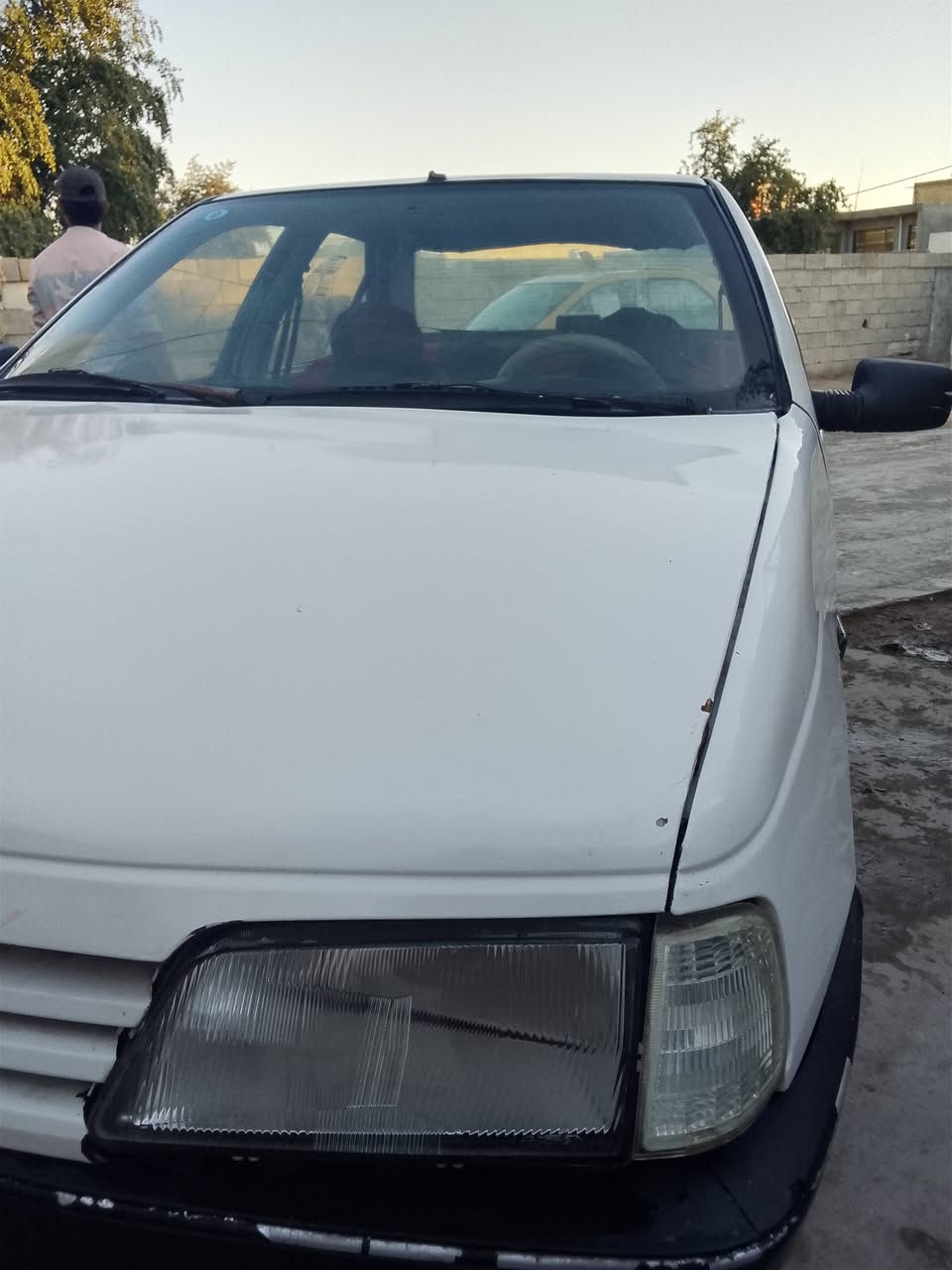 للبيع بيجو روئ 2009 رقم قادسيه نكليزي مشروع وطني تحويل ثاني يوم السعر 22وبيه مجال مكان واسط عزيزيه للاتصال ***********
