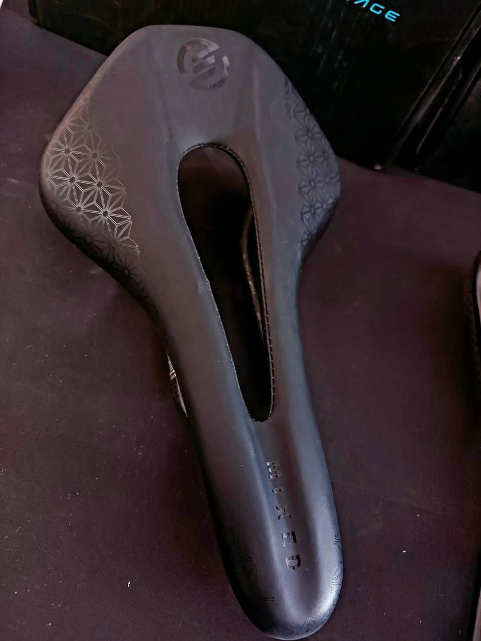 كشنات بايسكل امزون مرتبة ٤ قطع شلع ابيعهم الحجز خاص


**إذا كنت صاحب هذا الإعلان وتريد حذفه لأي سبب، رجاءا أرسل رسالة إلى الدعم الفني**