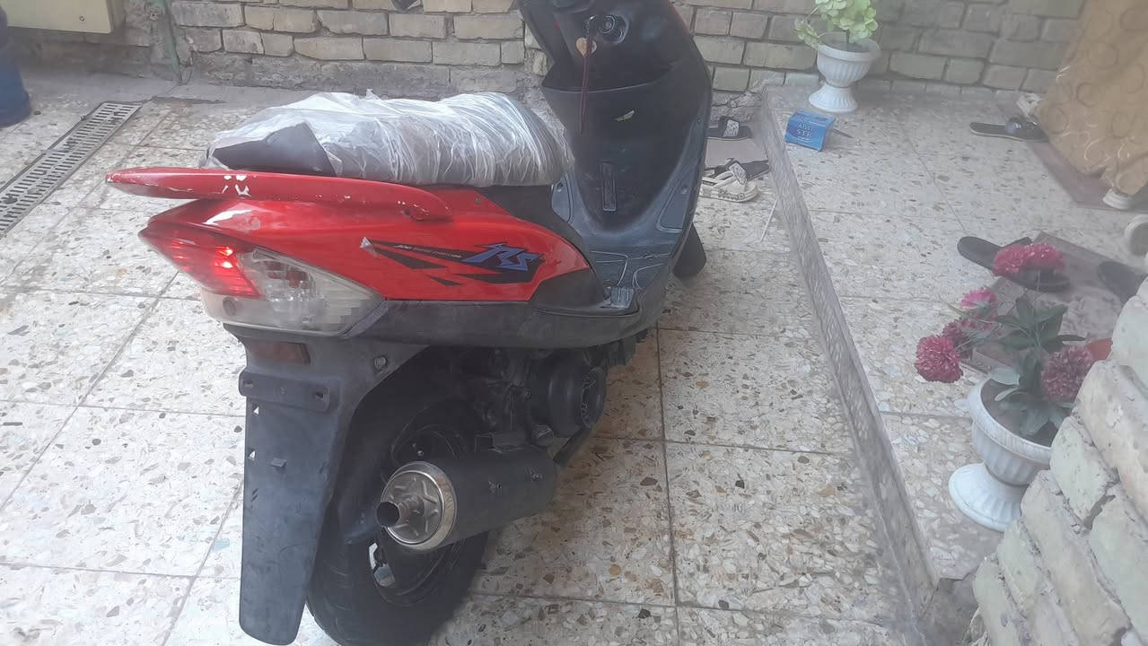 السلام عليكم دراجه ماكس عدله للبيع سلف وهندر شغال السعر 450 المكان بغداد حي البتول رقم  ***********
