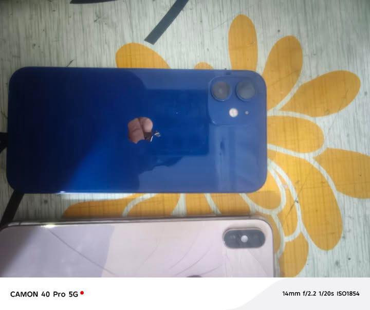 سلام عليكم اكس ماكس ذاكره ٢٥٦ مبدل شاشه وبطاريه ثنينه أصليات شرط ول كامره بيه رجه الخلفيه مرات تشتغل طبيعي ول ١٢ عادي ذاكره ١٢٨ بطاريه ٧٧ مكفول من كلشي فقط الx1بيه رجه الكامره الثانيه صافيه للمراوس ب١٣ عادي وا ١٢برو ماكس فقط مراوس رقمي ***********
