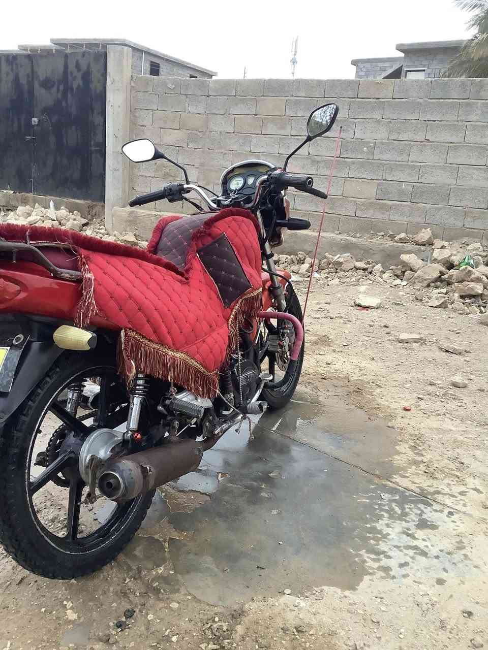 بسم الله 🤍
السلام عليكم شباب موطور سايم 2017 شرط نضيف حيل وجاهز من كلشي شرط إلك الفحص وين متريد وترايك وين مايعجبك ما شاء الله ناعم محرك اخرس مفتوح مبدل كازكيت القبق الفوك شرط الكير مامفتوح بلادي محرك وكير دهن شرط لا ينقص ولا يدخن  كهربائيات كلها شررط جديده عله إيدي وبريكات جديده شرط جاهز من كلشي مابي اي نقص وعيب دبلات كلهن جديده نكره سلف سعر خاص دز طلب وتفضل اقره تفاصيل وتعال خاص المو شراي ويكسر بي لايراسل


**إذا كنت صاحب هذا الإعلان وتريد حذفه لأي سبب، رجاءا أرسل رسالة إلى الدعم الفني**