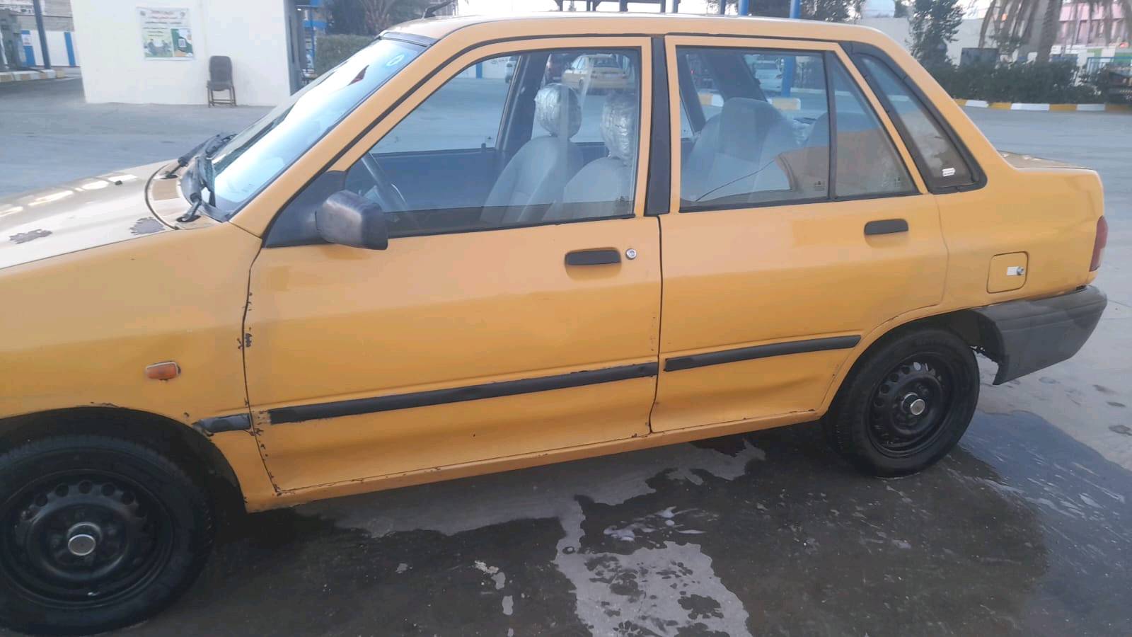 سياره موديل 14
سنويه لل30
السياره بسمي كبل احولك
مكاني كربلاء حي العسكري العابد 
سياره تخم تايرات جديد 
حداديه نظيفه 
مكينه كير فول
