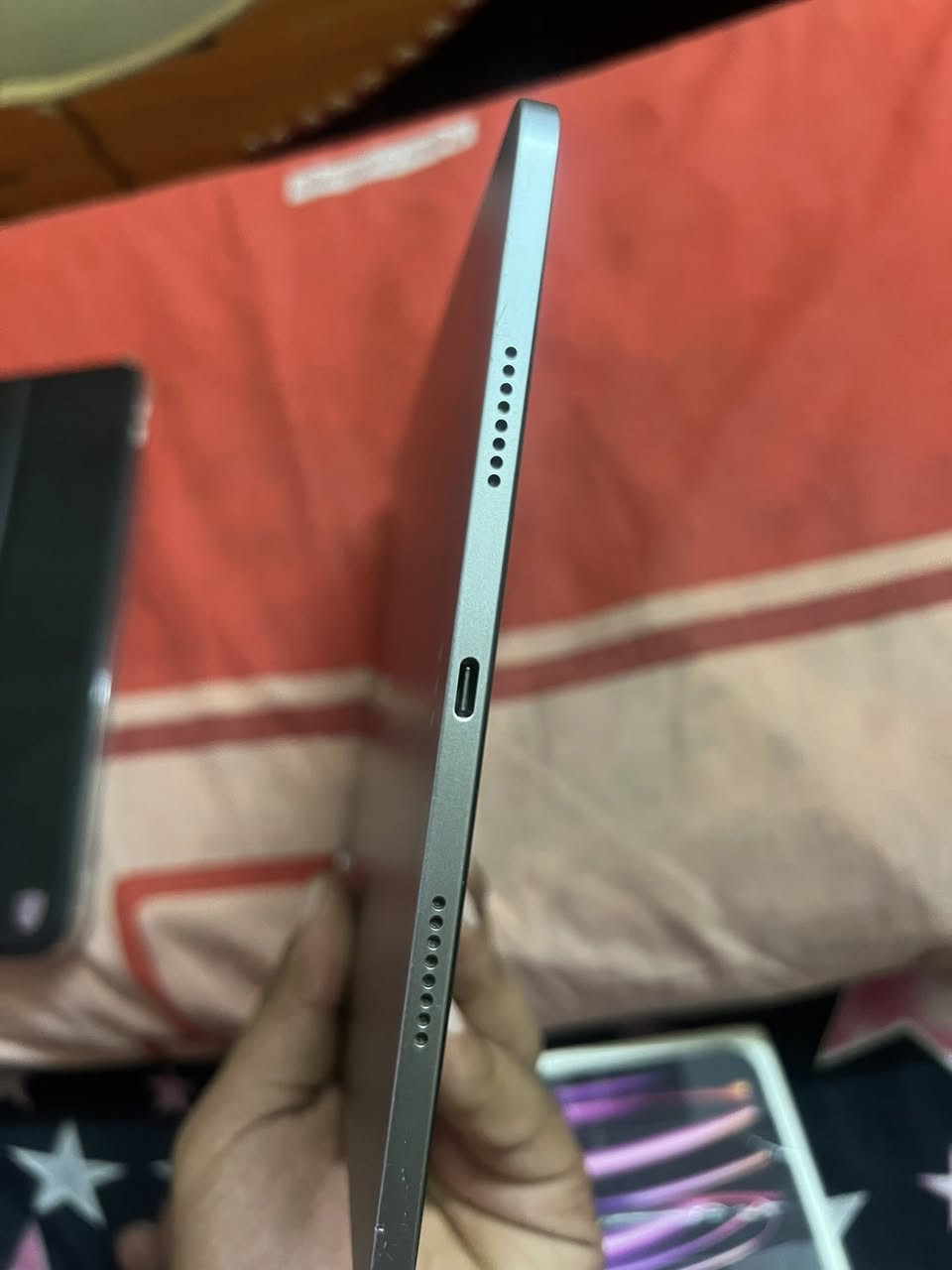 سلام عليكم ايباد برو الجيل الرابع معالج M2 ذاكره 128 بطاريه اخر مره فحصت 92 استخدامي اله بس بليل ساعه ونص ساعتين واذبه وصارلي شهرين افتحه قليله جهاز نضيف بشكل ممفتوح ابدا فقط بل تحديث البصمه وكفت يعني ساعه تشتغل وساعه توكف يعني مشكله بل تحديثات الجهاز نضيف وماستر مو باله ماستر ماستر عنواني بسمايه رقمي ***********
سعره الايباد 650 وبي مجال حك جيه فقط
