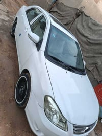 بي واي دي G3 • ٢٠١٣ • فتحة سقف