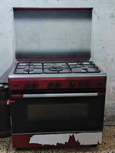 اغراض مال بيت كلمن وسعره المكان حي الجهاد الرفاق بغداد ***********
