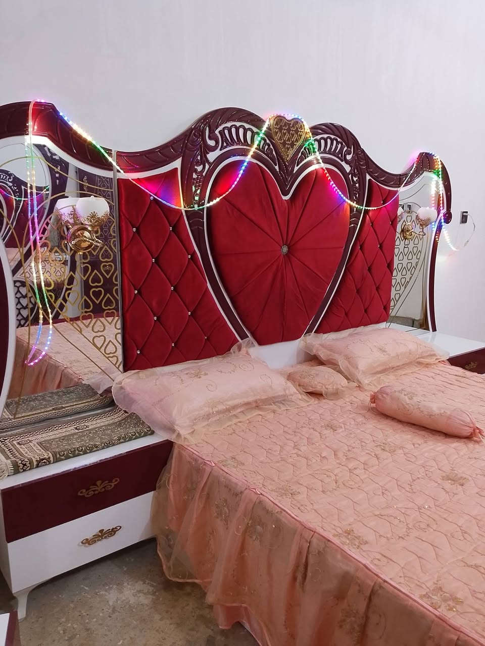 غرفه 9قطع نضافته 100% المكان سامراء مكلفه بالنشر اي ستفسار عل هاذه الرقم ***********
