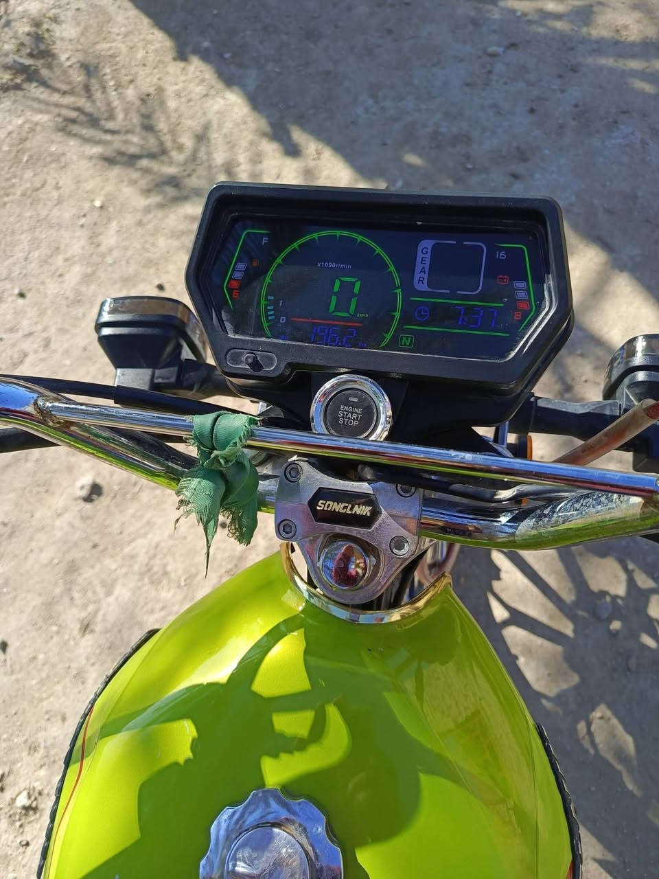 سلام عليكم دراجه سيفانه موديل 25اخت الجديده استخدامه شهرين اوراق اسكنر بسمي خمسه كير نضيفه جدا كله شغال سلف هندر لايت عالي وناصي وخفيف وعداد كتروني مصمتين تشغيل عن بعد سعره 700اوبيه مجال الطيبين العنوان ابو غرق يم مزرعت سنافر ***********رقمي بي وتساب ♥️😭
