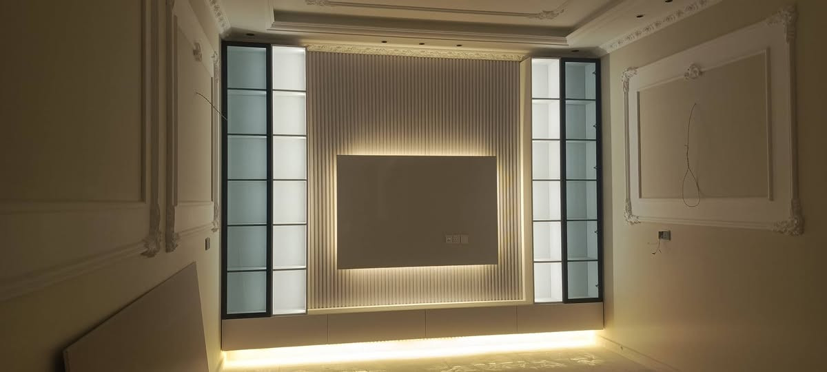 🎨 جدد بيتك بلمسة احترافية! 🏡
لأن بيتك يعكس ذوقك، لا ترضى إلا بالأفضل! نقدم لك خدمات متكاملة في عالم الديكور والأصباغ:
تشطيبات داخلية راقية تناسب المجالس، الصالات، وغرف النوم.
واجهات خارجية مودرن تلفت الأنظار وتتحمل أجواء الطقس.
أصباغ حائط بألوان وتأثيرات تمنح منزلك الفخامة والاتساع.
🔥 لفترة محدودة: معاينة مجانية واستشارات لاختيار الألوان والديكور المناسب لمساحة بيتك!
📞 تواصل معنا اليوم ولا تتردد: [***********
💬 أو أرسل لنا رسالة مباشرة عبر الصفحة.
