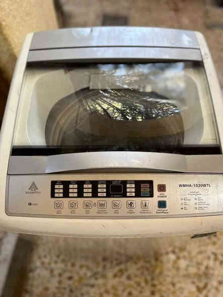 سلام عليكم اخوان
غسالة ملابس اوتوماتيك مستعمله
 للبيع نظافه مثل ممبين بالصور للاستفسار خاص او الاتصال *********** عمارة
