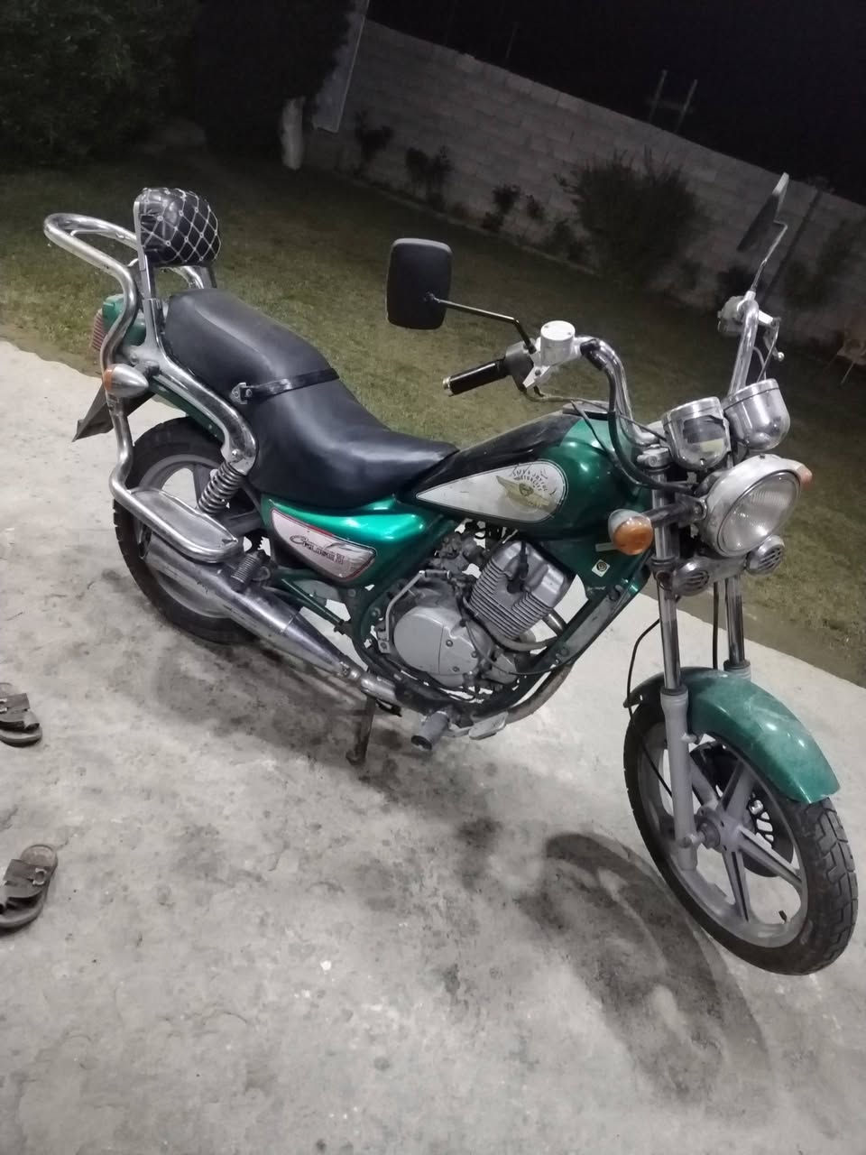 مطور البيع ربعة  سعر ٦٥٠ وبيه مجال  ***********
