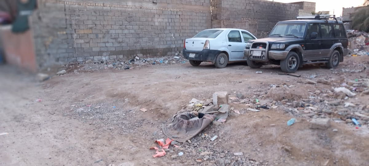 سلام عليكم 《3قطع《طابو زراعي سند 25》كل كاع بيه صونده مي ومجاري  <   مساحت الوحده《57متر》القطعه 《18وبيه $مجال 》عنوان بغداد سبع قصور بدايت شارع ابو علي مقابيل مصور مرتضى رماحي ***********
