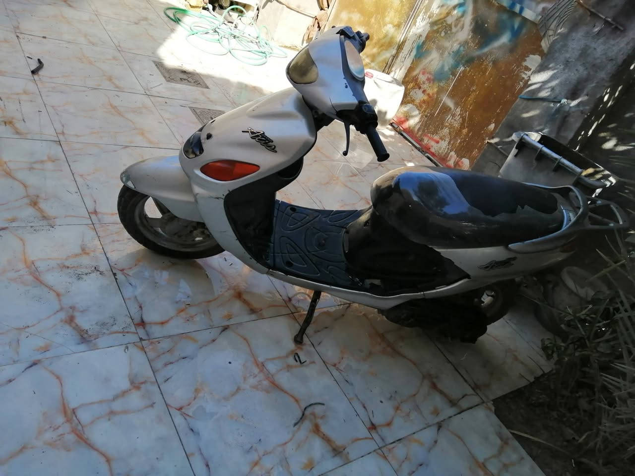 اكزز فحل ياباني شغاله سلف هندر كيجات كهربيات كله شغال ما نقصه اي شي ب٣٥٠ وبيه مجال مكاني فضليه


**إذا كنت صاحب هذا الإعلان وتريد حذفه لأي سبب، رجاءا أرسل رسالة إلى الدعم الفني**