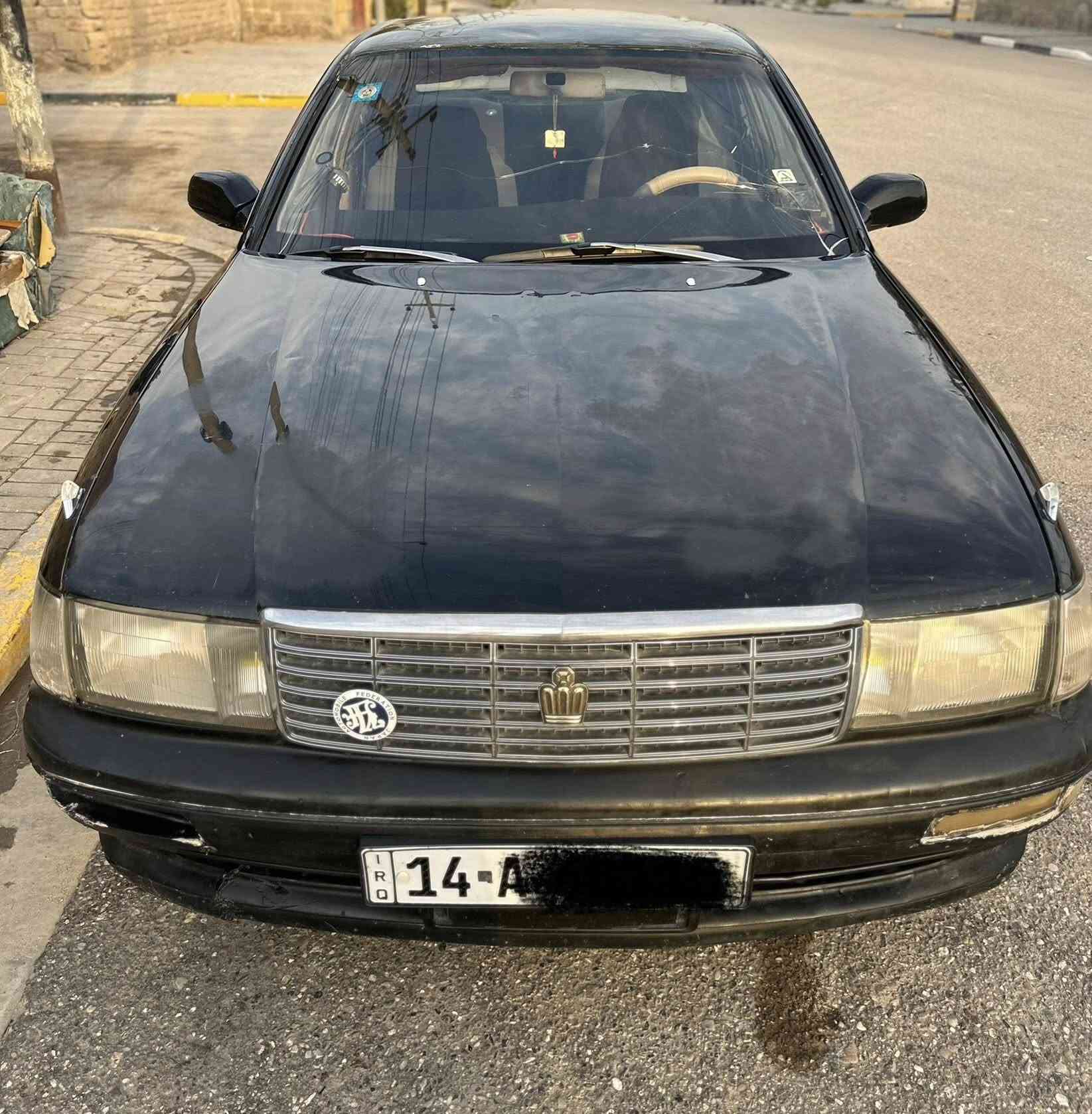 بطه منفصل (موديل 93) رقم بصرة انكليزي سنويه لـ30
الون (اسود) مكفوله من النقل والكصه والصبغ
 السعر 38 
بيع مستعجل رقم الهاتف (***********)
