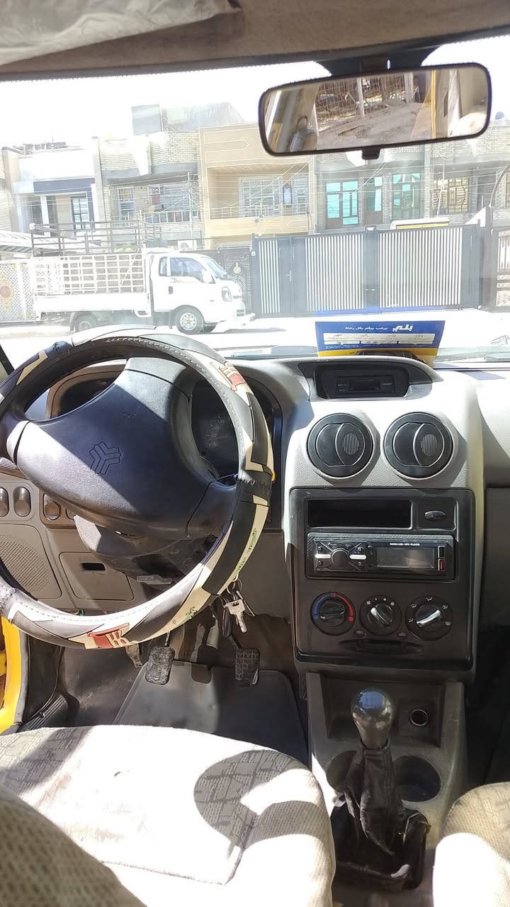 السلام عليكم اخواني سايبا أجرة موديل 2012 رقم دولي بغداد مشروع وطني باسمي تحويل مباشر باسم المشتري مصفرة هيئة وغرامات تستلم صافي سنوية ماساقطة لحد2027 محرك بداية خيط بخار بس محرك خير من الله شلعتها قوية كير برايد كوري جديد شادلها تبريد شغال بس عوزة شحن لأن صارلي فترة عايف التبريد وطاير الغاز بيها شخط بالجاملغ الوره السائق وكماموظح بالصورة و بيها خياس قليل بربع الدوسة مال السائق باتري جديد سلف داينمو وعنبار كلج كله جديد ابيع شرط تجي تفحص واتقتنع يله تأخذ السيارة وتدلل وابيع شرط تحويل وعقد مروري مكان السيارة بغداد العبيدي الرئاسة شارع 20 أتصل على الرقم *********** وبيك خير وتدلل واسف على الاطالة السعر 24 و بيها مجال حك الجية
