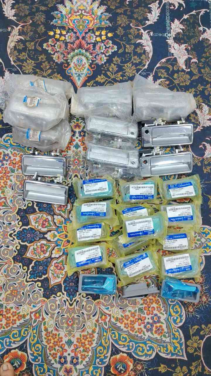 من رخصت صاحب الاكروب المحترم كل الموجود بلصوره متوفر بانسب  الاسعار نعتذر عن عدم ذكر الاسعار  اتصلوا وبيكم خير وتدللو التواصل على ***********
