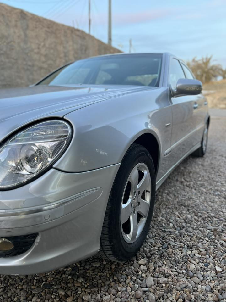 مرسيدس E350  موديل 2007 افنكارد
سيارة وارد  ياباني مكفولة 
لون سلفر 
ماشية 330 الف 
فول مواصفات 
السعر 145 $
مكان السيارة بغداد - اليرموك 
للاستفسار  الاتصال ***********
غير متواجد على الفيس
