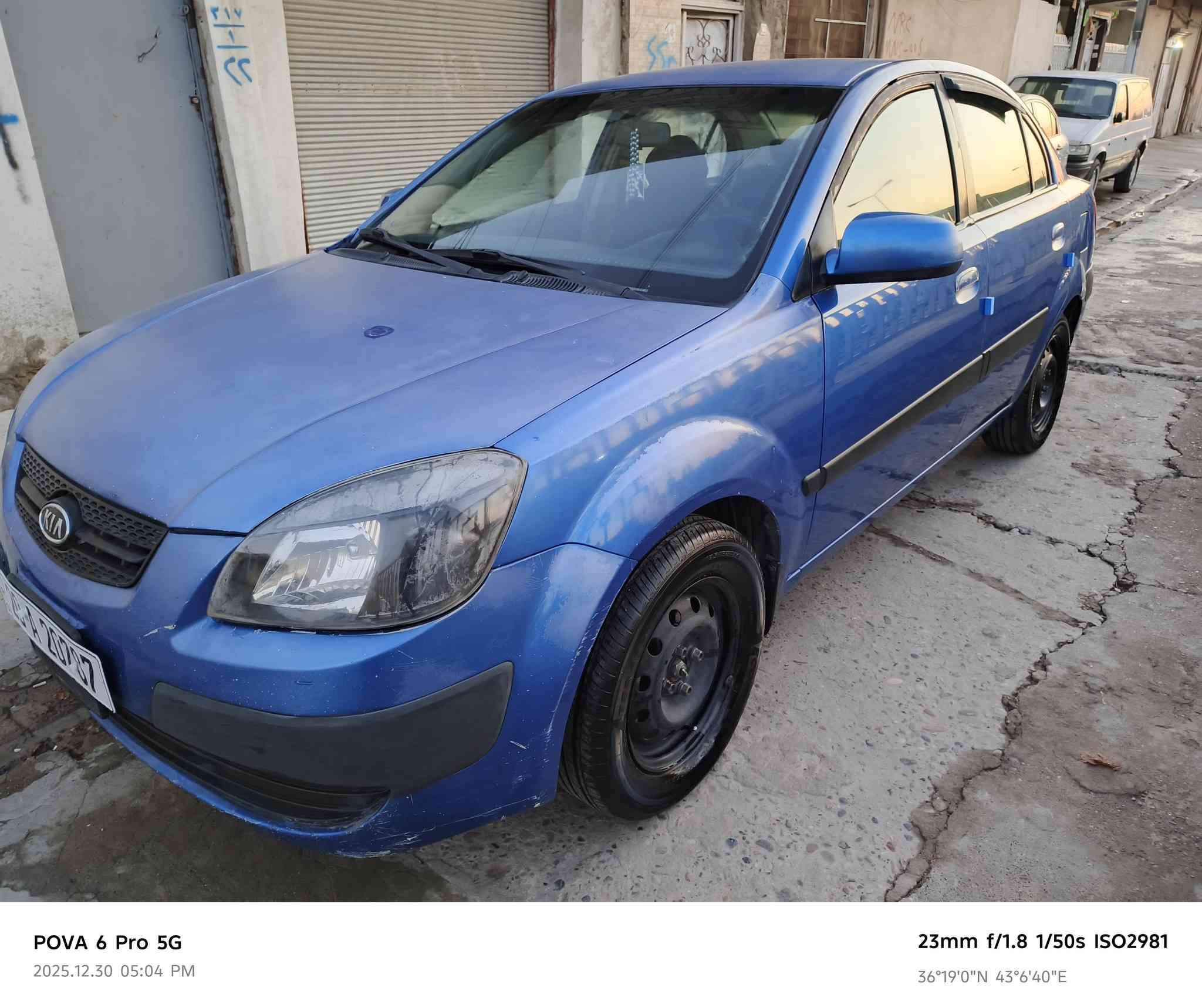 سلام عليكم 
كيا ريو موديل 2006
محرك 16
كير اوتوماتيك 
رقم انكليزي مسطره 
ديالى هزه جديده باسمي 
تحويل ثاني يوم مكان سياره موصل 
سعر 79 بيها مجال الطيبين 
بيها جملغ يمين 
شاري يتصل 
***********
