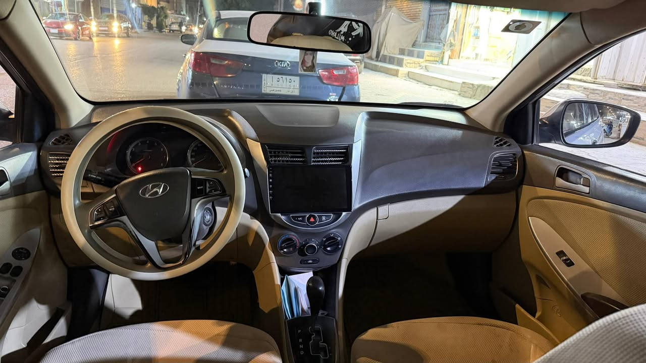 اكسنت 2013 خليجي 1600 قطرتين بأسمي سنوية جديده لل31 هزه جديده شاشة تحكم ستيرن اشاير بالمري تخم تاير حدادية مكينه گير كفالة فقط صبغ بنيد موضح بالصور  جاملغ الامامي بي بارد السعر 88 وبي مجال قليل للاستفسار اتصال ع رقم *********** مكاني ناصرية
