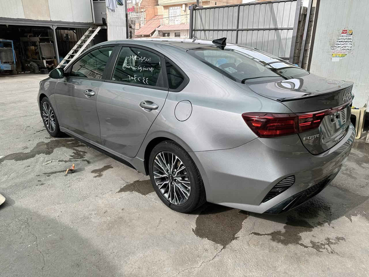 فورتي ٢٠٢٣ وارد امريكي حادثها موضح بالصور
باب وجامغ امامي جيتي لاين ماشيه 43  الف كيلو من ميل 
مكاني بغداد ***********
