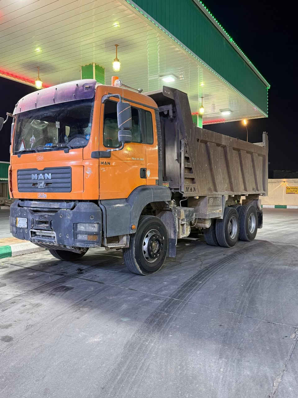 مان تيكه موديل 2007 بلادي قلاب مكينه 410بم ونوزل تخم تاير جاهزه مكاني عماره الشراي يتصل ***********
