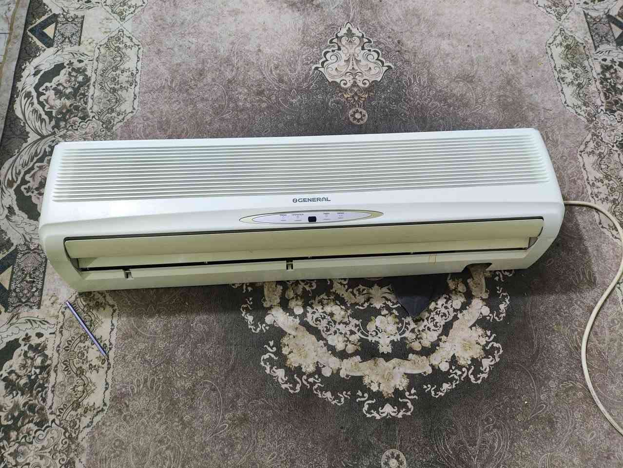 السلام عليكم سبلت جنيرال نضيف كامل مع البواري  سعره 300


**إذا كنت صاحب هذا الإعلان وتريد حذفه لأي سبب، رجاءا أرسل رسالة إلى الدعم الفني**