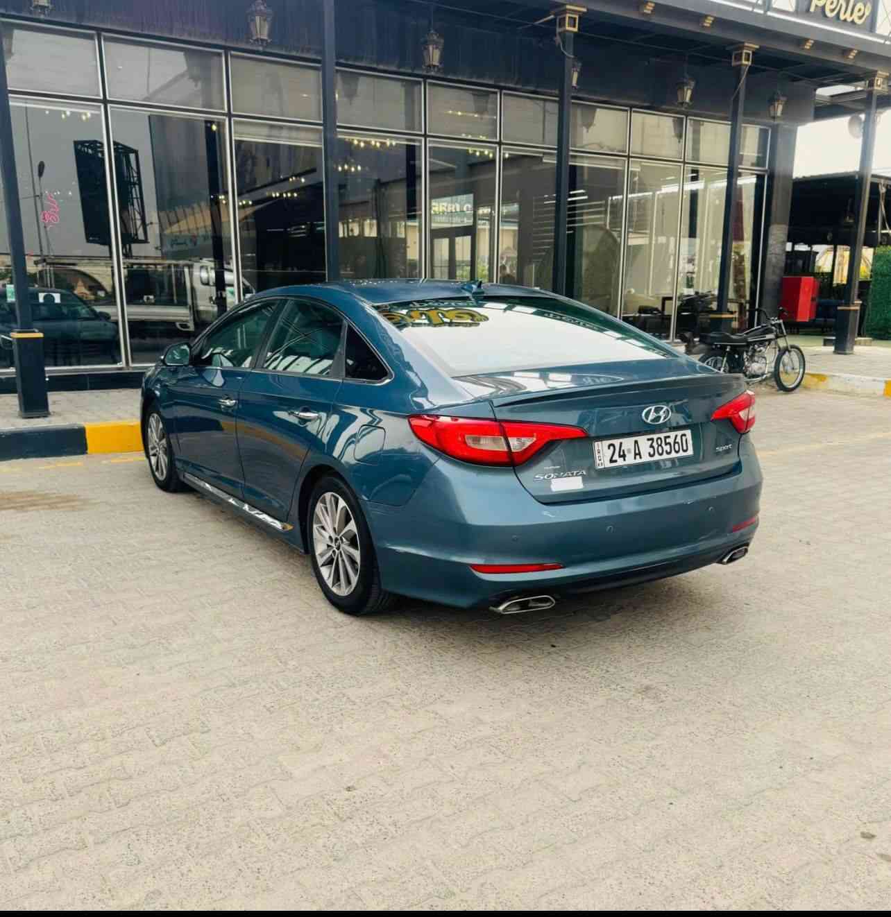 سلام عليكم
للبيع او مراوس حسب القناعه سوناتا امركي 2015سبورت فول مواصفات عده الفتحه 
بصمة تشغيل بصمة ابواب تحكمات ستيرن بيه منضومة غاز جديده بيه 3 قطه السعر 125وبيه مجال تواصل وياي او اتصل 
***********
