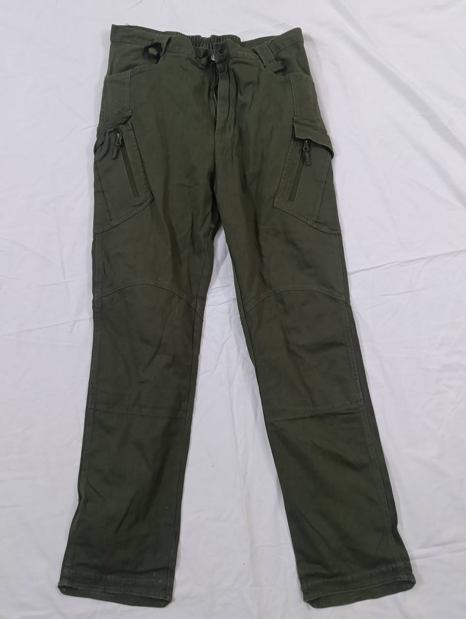 Des pantalons XL
NUM 22810149


**إذا كنت صاحب هذا الإعلان وتريد حذفه لأي سبب، رجاءا أرسل رسالة إلى الدعم الفني**