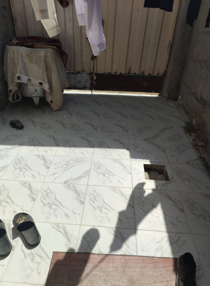 مشتمل للبيع الموقع بكرلي قرب موقف دانه يحتوي على غرفة نوم وكندور ومطبغ ومجمع صحياة السعر 55 وبي مجال


**إذا كنت صاحب هذا الإعلان وتريد حذفه لأي سبب، رجاءا أرسل رسالة إلى الدعم الفني**