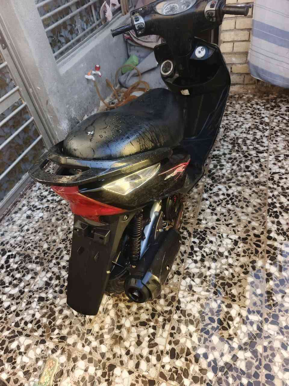 سلام عليكم دراجه رمبه صار سبوع من نزلتها دراجه كفاله عامه جيب فيتر وتعال البيع اخذتها ٩٠٠ وريدها ٨٥٠ اوبيها مجال قليل جدا العنوان بغداد الشعب /***********
