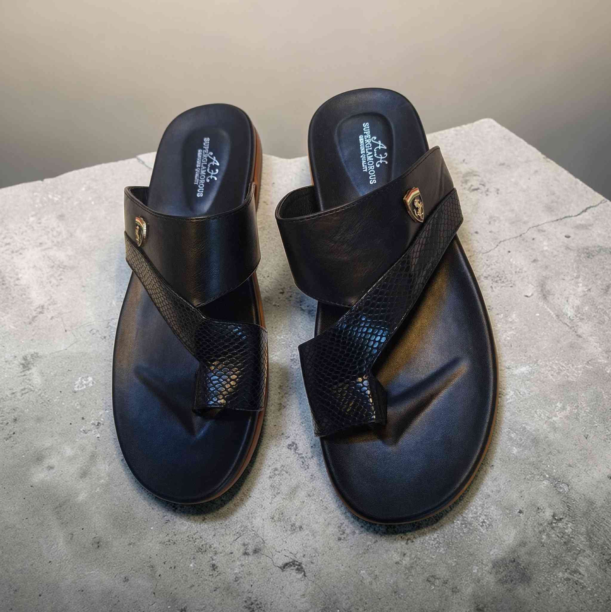 قسم من الموديلات الجديده 
شحاطه رجالي اصبع وكف عده موديلات 
العنوان:صلاح الدين/مجمع الدور/سوق الجامع/مجاور مركز الشباب/خلف بسيم للتبريد
فيس بوك >      ibo shop       <
انستكرام  >   ibo_shop1       <
https://www.instagram.com/ibo_shop1?igsh=MTd6aXR2M3JmOXN5MQ==


**إذا كنت صاحب هذا الإعلان وتريد حذفه لأي سبب، رجاءا أرسل رسالة إلى الدعم الفني**