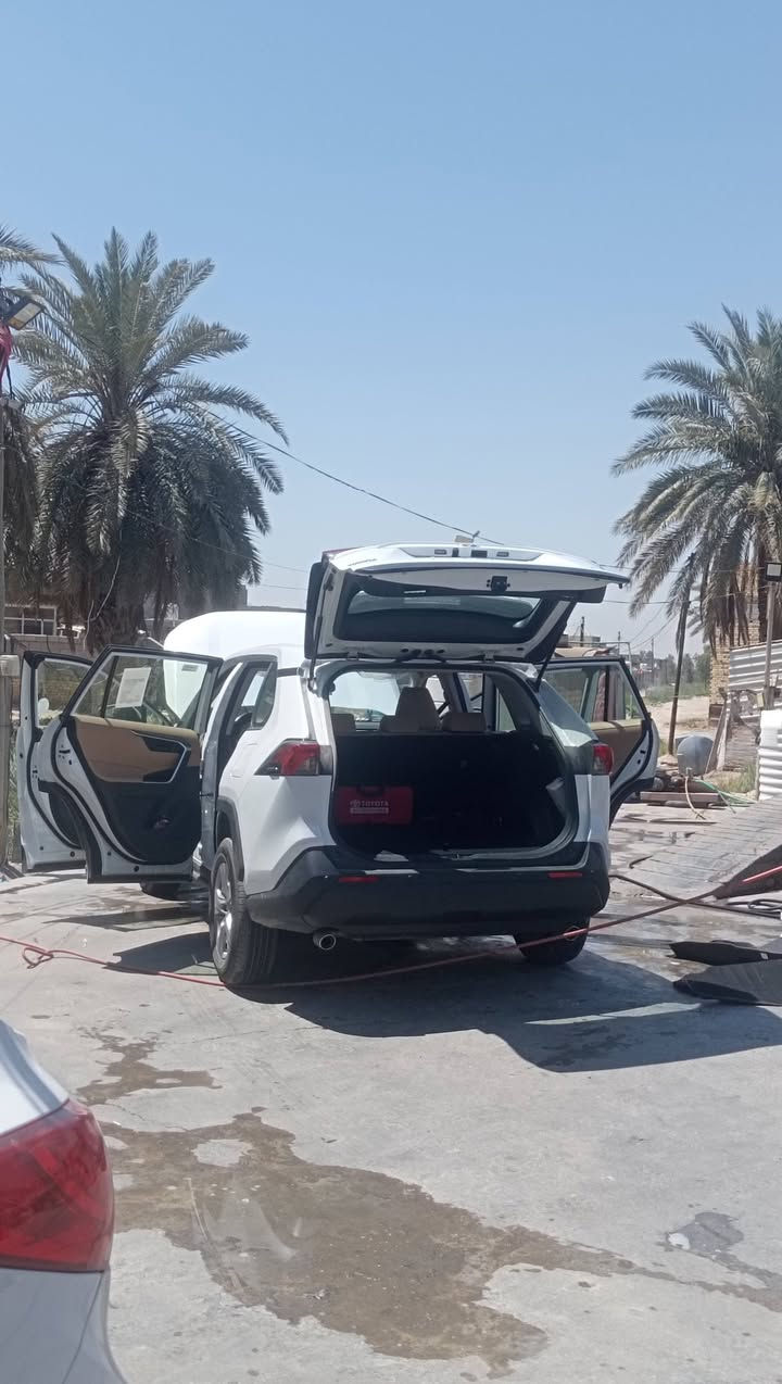 راف فور هايبرد 2025 بلاك إديشن للبيع ياباني اصلي وارد عبداللطيف جميل فول مواصفات الموديل 2025
اللون ابيض ناقل الحركه اوتوماتيك الوقود هايبرد بنزين +كهرباء 
المكان بابل قرب لعلويه شريفه سعر $265سياره ماشيه 9000
رقم ***********
راف فور هايبرد 2025 بلاك إديشن للبيع ياباني اصلي وارد عبداللطيف جميل فول مواصفات الموديل 2025

