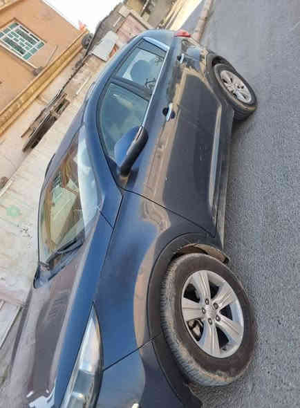 سبورتج2011
2400دوش
صفحه صبغ اثر جراد وشخط •
127 بيها مجال
***********
