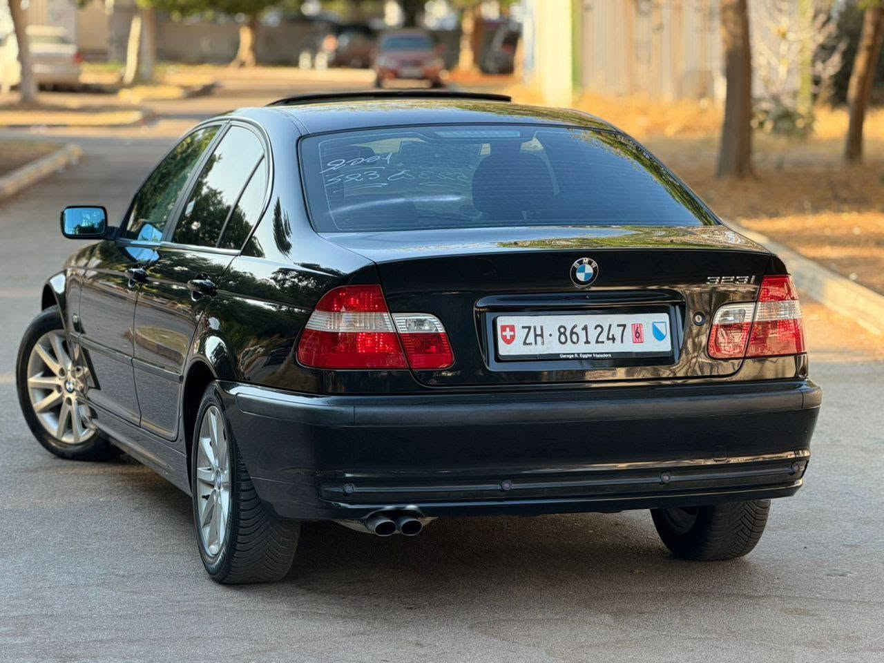 💙 الصلاه ع النبي BMW 🇨🇭323ياغـوالي معنقـرة 🇨🇭💙

          الله يبـارك مـاشـالله مـنظمـة جــداً 🌹

🔹️ نوع السيارة : BMW 323🚘
🔸 المحرك : 323 🐎🇨🇭
🔹المسافة المقطوعة:280km☑️🇨🇭

#اللـون : اسود🇨🇭
#المزايا  : مُمتَــٰـازَة دراولك سنتر لوك 
#العيـوب : ولاعيب بأذن الله 
#نـاقل الحـركة : عاديه
#نـوع الوقـود : بنزيــن - Gasoline⛽️
#طـريقـة الدفـع : گـــاش      
#ملاحظه تبي تجي تشطر فوت المنشور عطو الحديده حقها 🇨🇭

محرك كمبيو كرونه صاله متحكي في شي📌

المكان طرابلس 
________________________

 0921347752📱 

🎀 نَسْآل الله أن يُبارك لهُ فٍي رِزقِه 🎀


**إذا كنت صاحب هذا الإعلان وتريد حذفه لأي سبب، رجاءا أرسل رسالة إلى الدعم الفني**